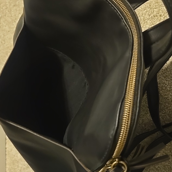 Black Pleather Purse Backpack - Picture 7 of 7